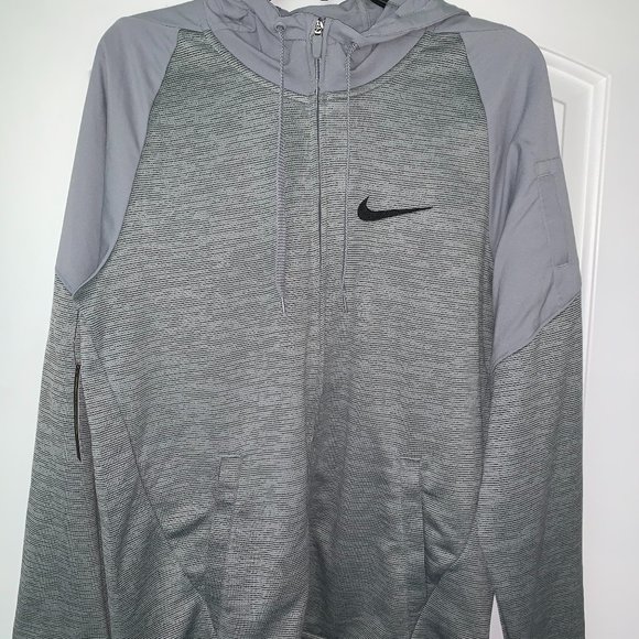 *NWT* Nike Dri-Fit Full Zip Hoodie - Picture 6 of 7